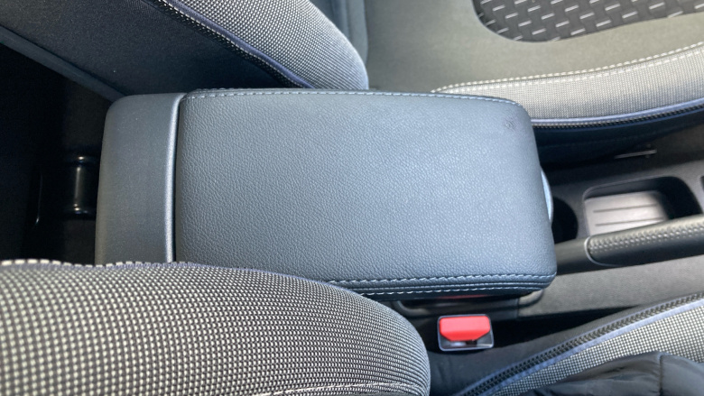 Renault Captur 0.9 TCE 90 Dynamique S Nav 5dr Petrol Hatchback